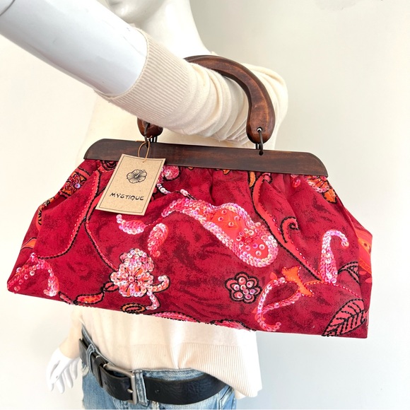 MYSTIQUE Burgundy Paisley Sequence Beaded Wood Handles Vintage Style Handbag NWT - Picture 10 of 14